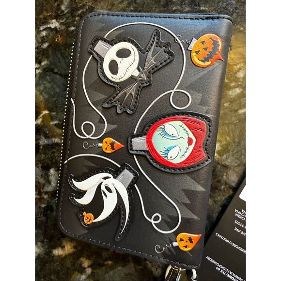 Loungefly Nightmare Before Christmas Tree String Lights Glow Zip Around Wallet - Picture 3 of 8